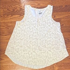 Old Navy Cream Lace-Texture Sleeveless Tank Top